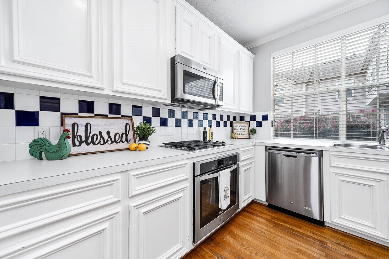 Foto principal - 1422 Crocker St