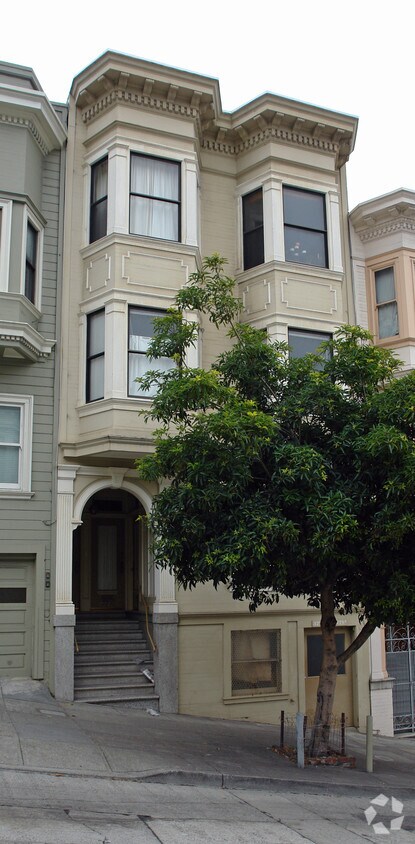 Building Photo - 375-379 Union St