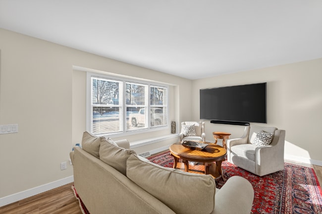 Foto del edificio - 7104 Park Shores Ct