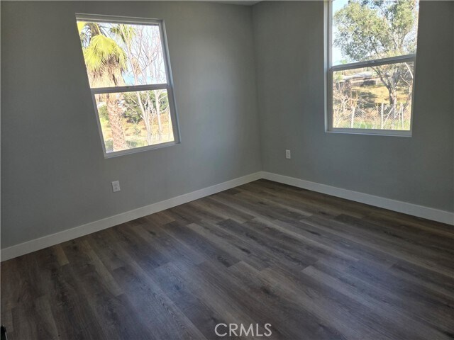 Foto del edificio - 577 W La Cadena Dr