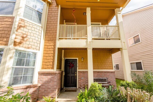 Building Photo - 11810 Princess Garden Way