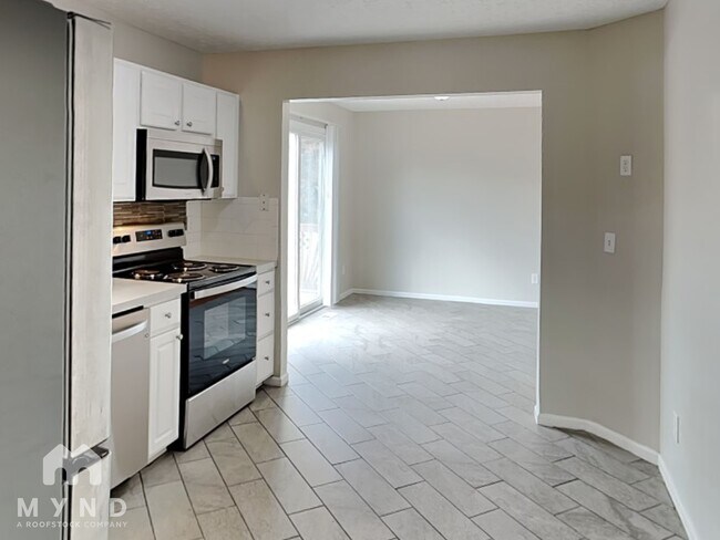 Foto del edificio - 5685 English Rose Dr