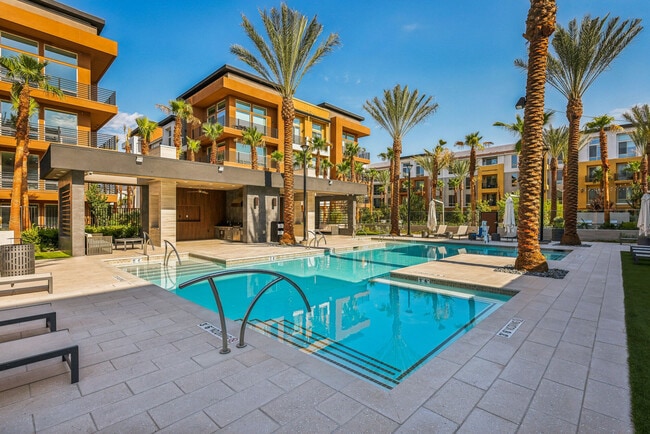 Building Photo - Aspire at Flamingo Grand