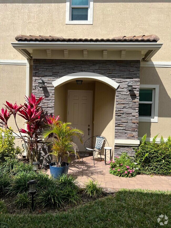 The Oaks Apartments for Rent Hobe Sound, FL 2 Rentals