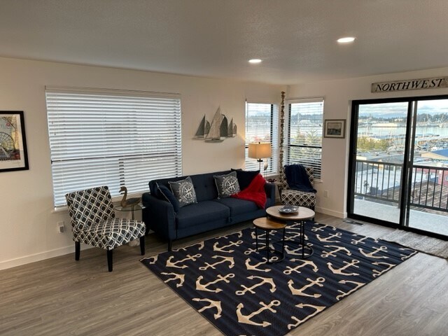 Fully Furnished - 817 Kitsap St