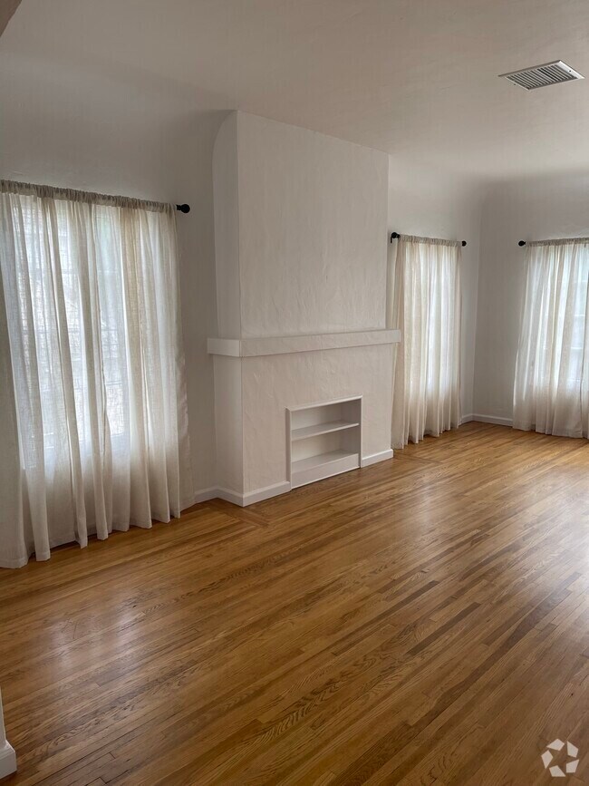 Building Photo - 4297 9th St