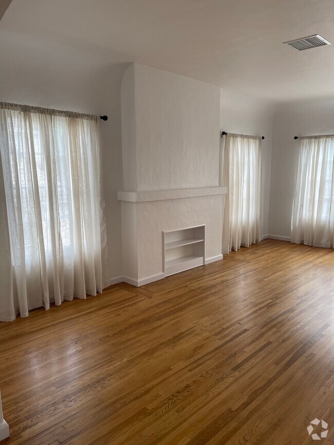 Building Photo - 4297 9th St