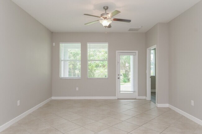 Foto del edificio - 10167 Newminster Loop