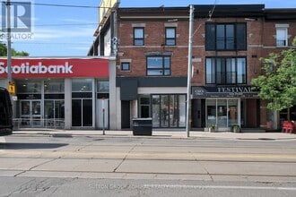 Building Photo - 647 College St