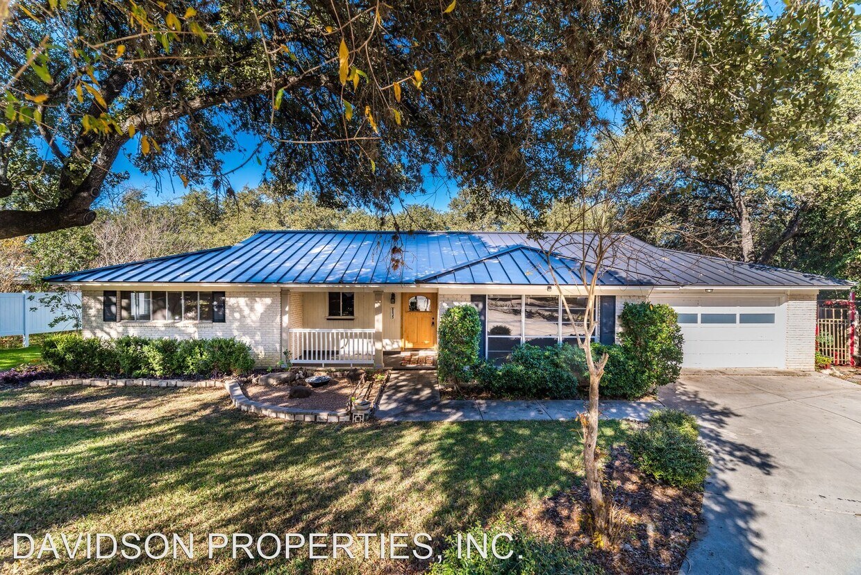 3 br, 2 bath House 8835 Sagebrush Ln House Rental in San Antonio