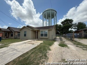 Foto principal - 118 Drury Ln