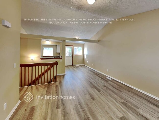 Building Photo - 4331 S Fundy St