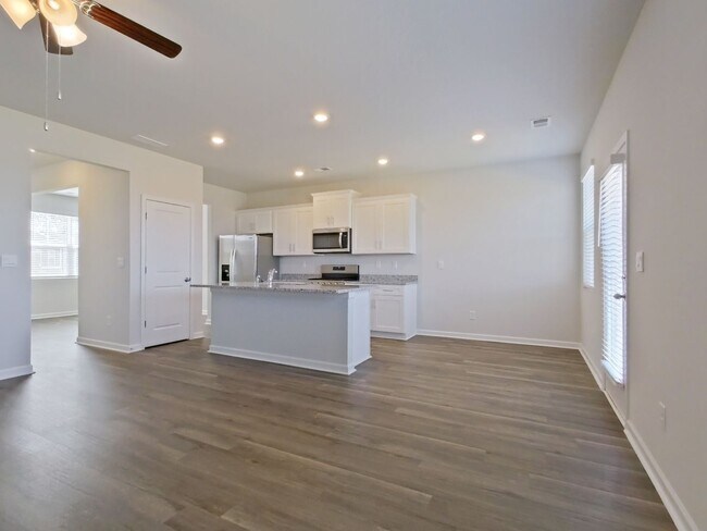 Building Photo - Brand New home AVAILABLE NOW_ Grovetown GA