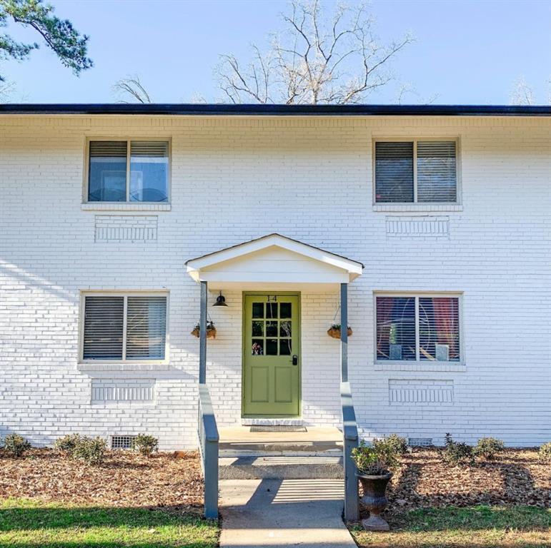 Primary Photo - 711 Oakview Rd