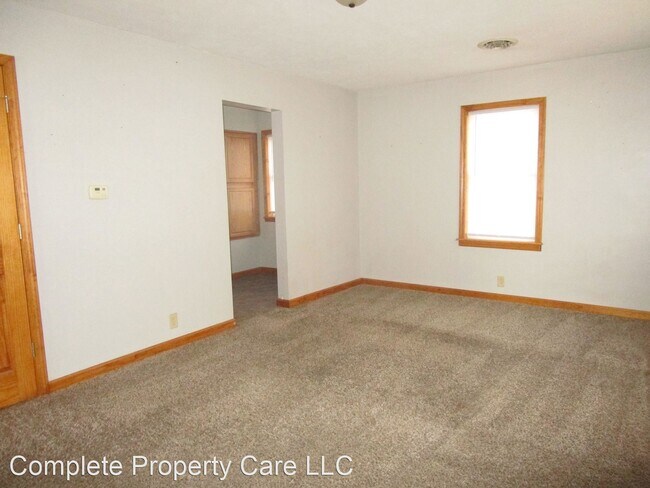 Foto del edificio - 2 br, 1 bath House - 8105 N William
