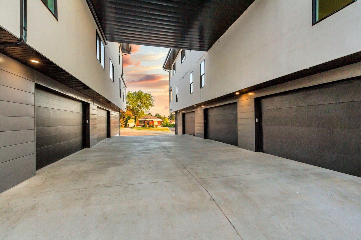 Foto del edificio - Shred Ready Homes