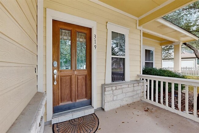 Building Photo - 319 Bandstand Ln