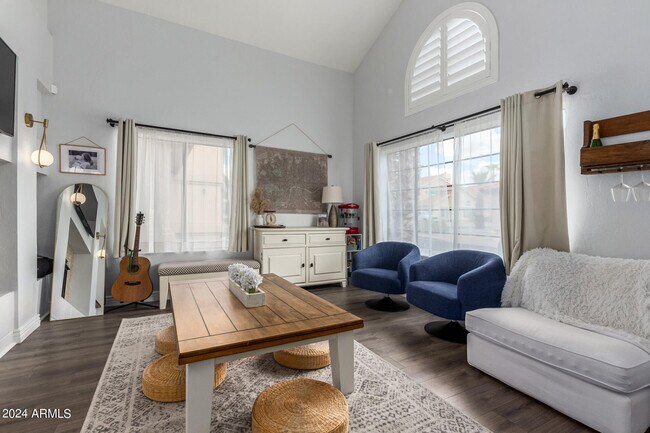 Foto del edificio - 18436 N 44th Pl