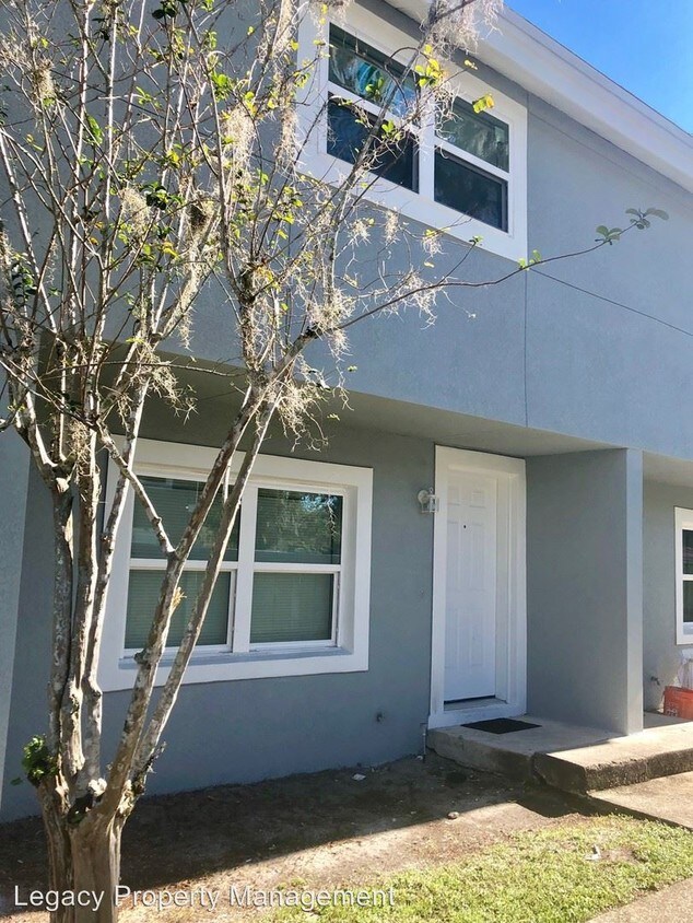 Primary Photo - 421 E Magnolia Ave