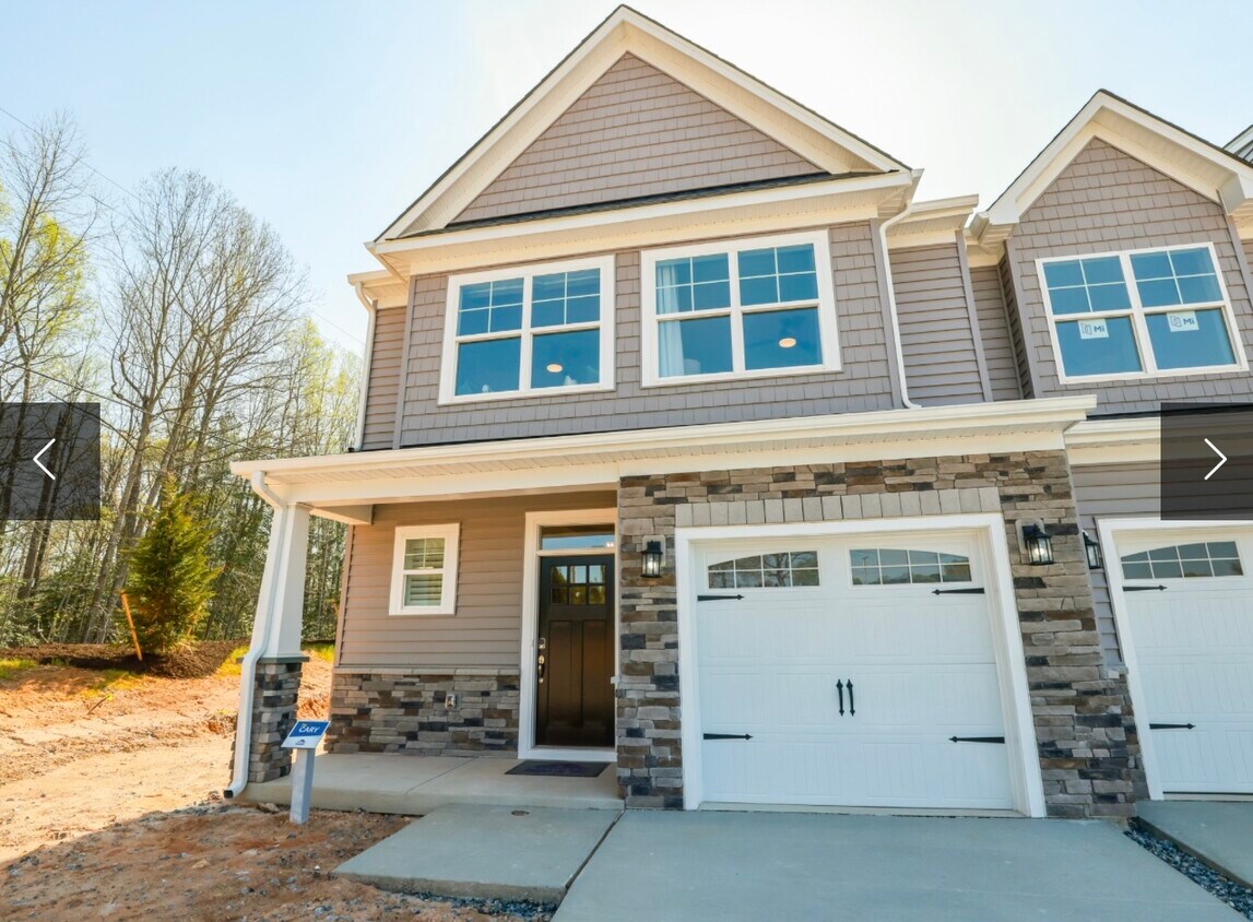 2227 Nightfall Dr, North Chesterfield, VA 23236 Townhome Rentals in