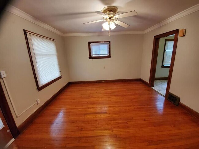 Foto del edificio - 4078 E 143rd St