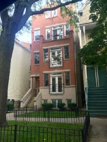 Building Photo - 2939 N Racine Ave