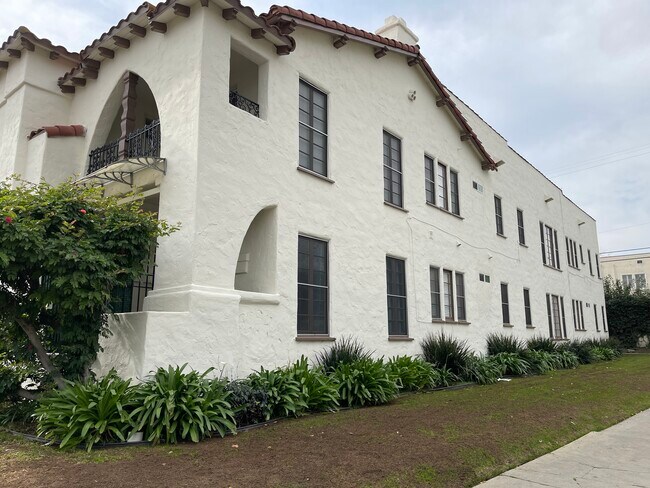 Building Photo - 1503 S Shenandoah St