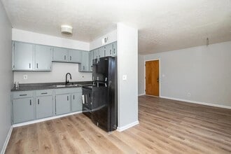 Building Photo - 7417 Garrison Rd