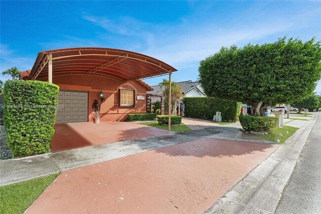 Building Photo - 17841 SW 145th Ave