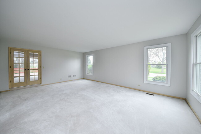 Building Photo - 3614 Charlemagne Ln