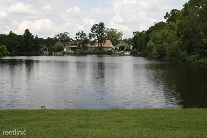Primary Photo - 11110 Boardwalk Dr