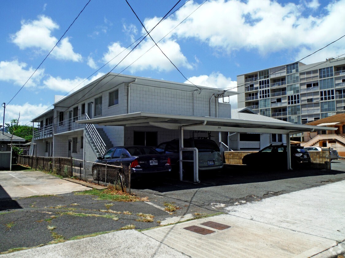 Primary Photo - 734 Ekela Ave