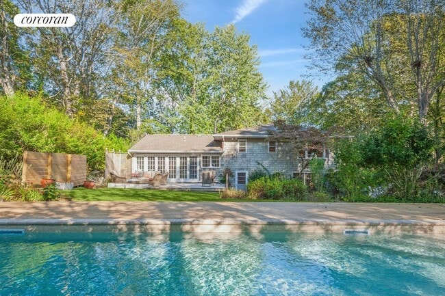 Building Photo - 495 7 Ponds Towd Rd