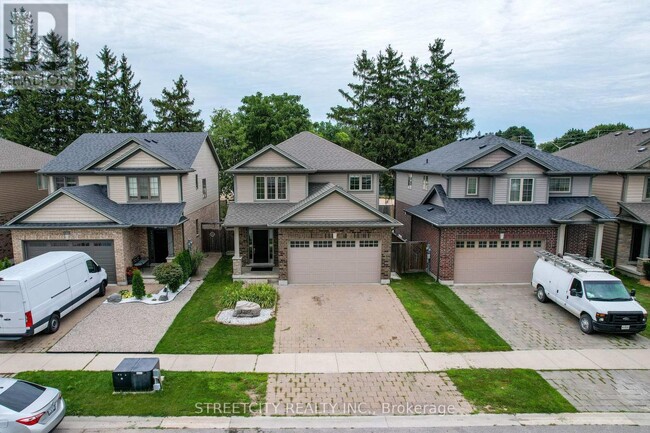 Photo du bâtiment - 1287 Howlett Cir