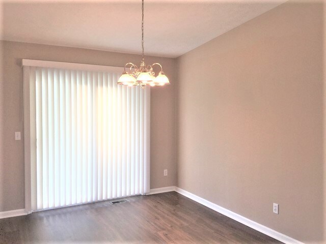 Building Photo - 449 Crossbow Drive