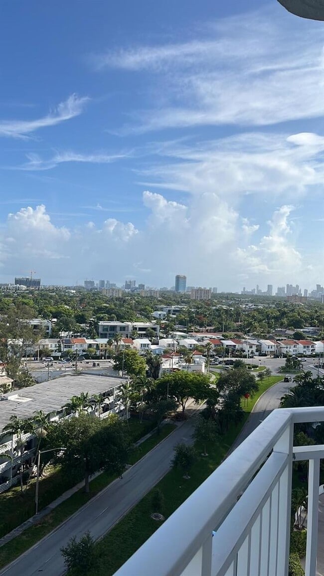 Foto del edificio - 2100 Sans Souci Blvd