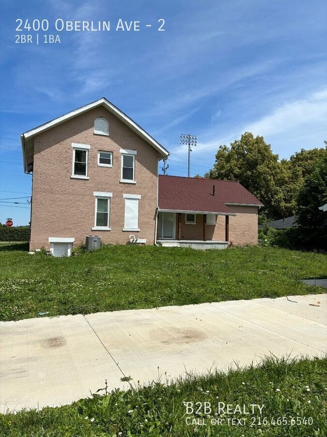 Building Photo - 2400 Oberlin Ave