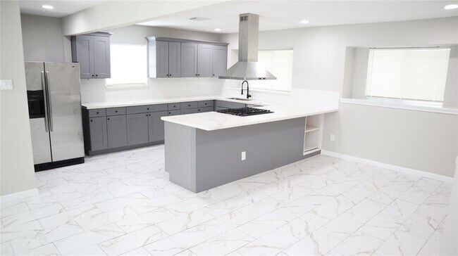 Foto del edificio - 5439 Lymbar Dr