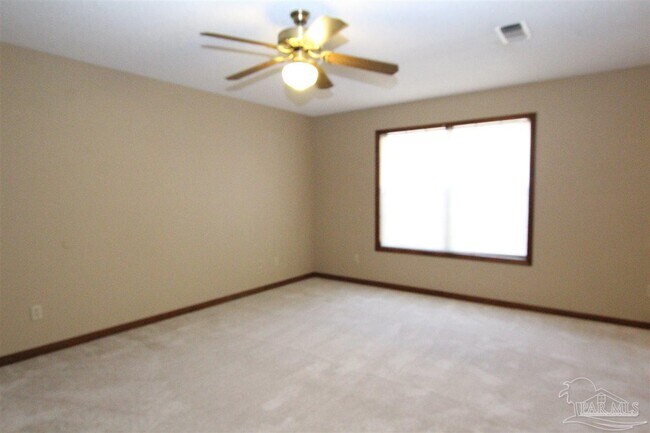 Building Photo - 7649 Old Hickory Dr