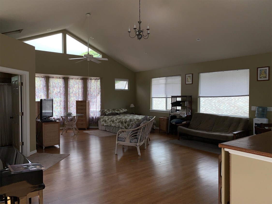 220 Kaukini Loop Unit Mauka Studio, Wailuku, HI 96793 Room for Rent