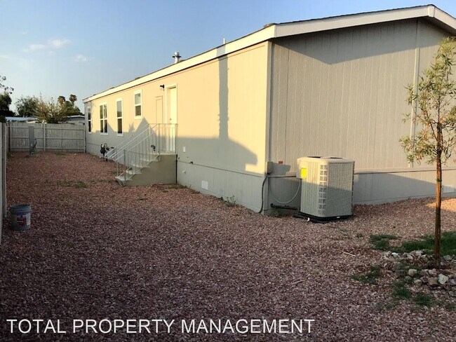 Foto del edificio - 4 br, 2 bath House - 4866 Fuentes Cir.