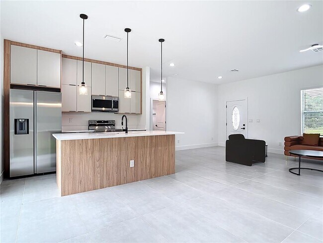 Foto del edificio - 407 Harbor Blvd