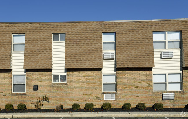 Foto del edificio - Deer Creek Village