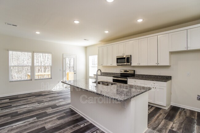 Foto del edificio - 106 Birchwood Dr