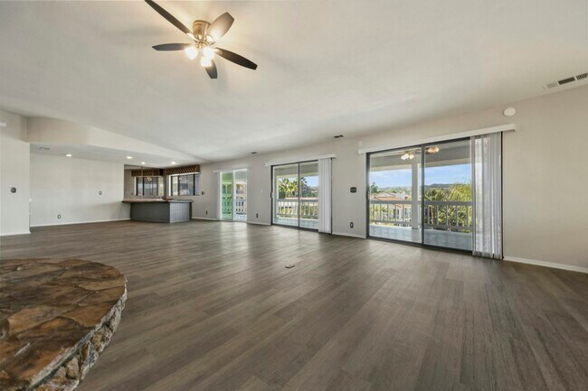 Building Photo - 29611 Bonanza Pl