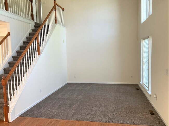 Building Photo - 13241 Ashley Meadow Dr