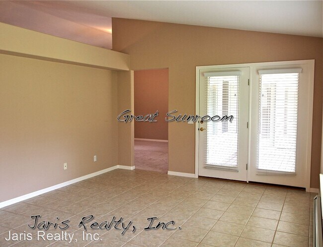 Building Photo - 4 br, 3 bath House - 4384 Las Lunas Court