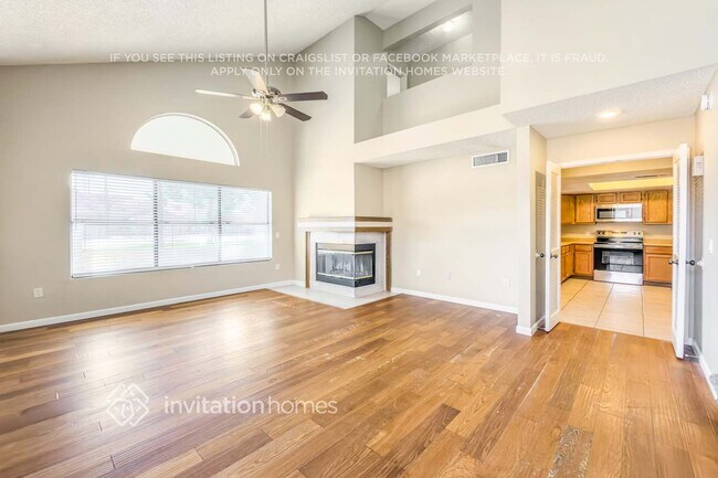 Foto del edificio - 1541 E Laurel Ave