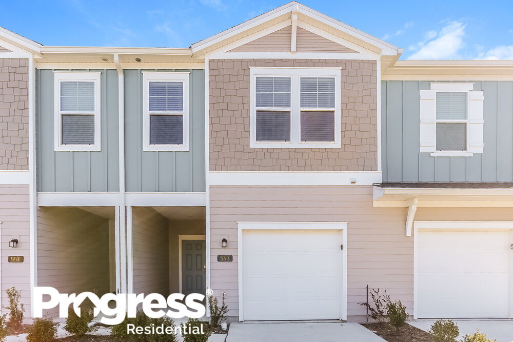 Foto principal - 553 Cherry Ridge Dr