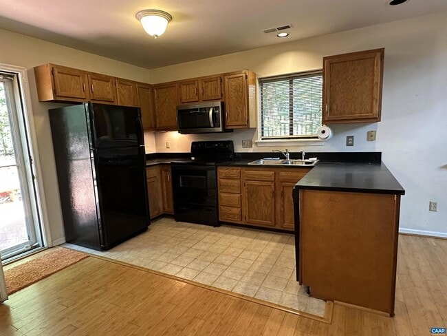Building Photo - 1704 Bent Tree Ct